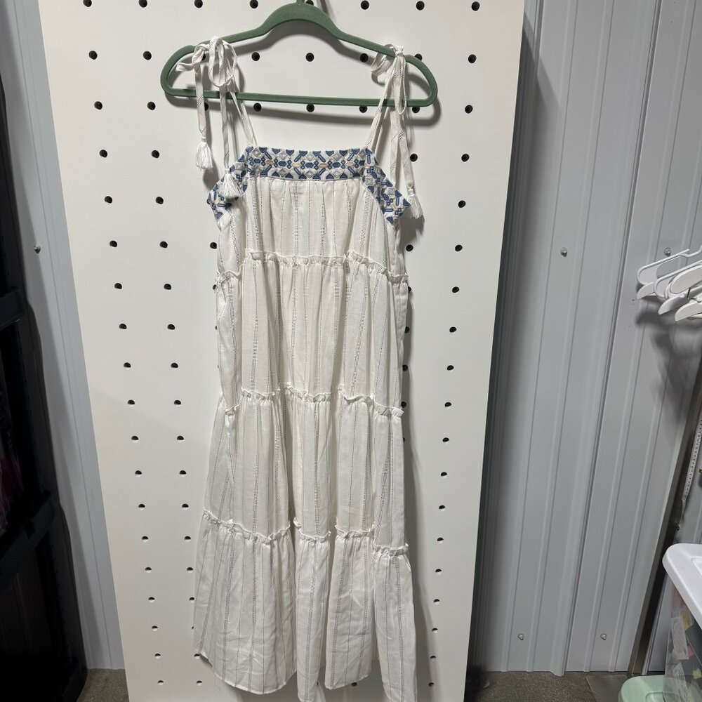 NWT In Loom White Ruffle Maxi Dress